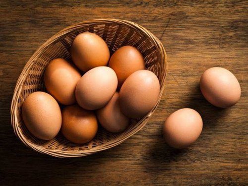 1 quả trứng gà bao nhiêu calo