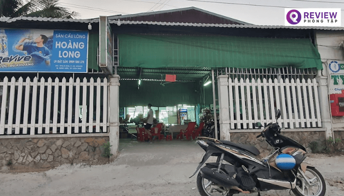 sân cầu lông hoàng long, san cau long hoang long 